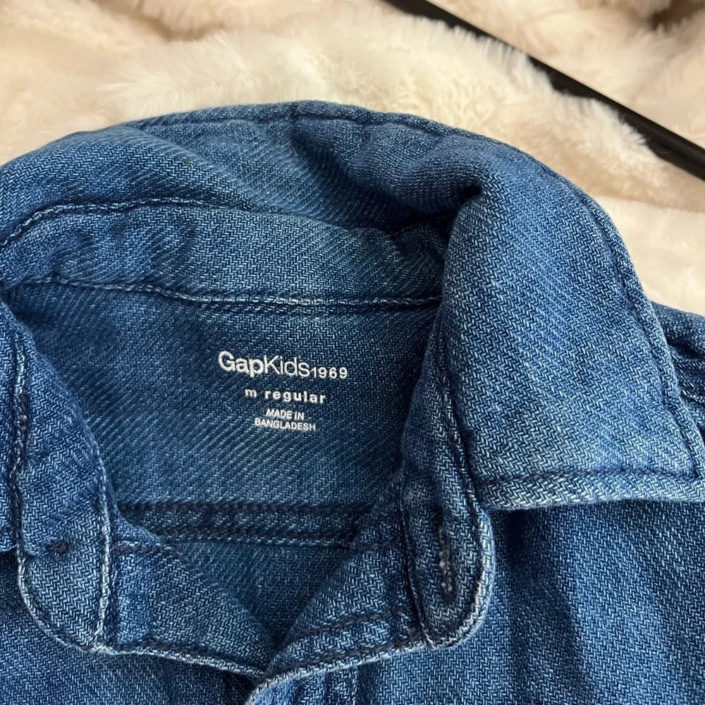 Gap 1969 Kids Unisex M  Woven Chambray Button Down Denim Spring Midwest Shirt
